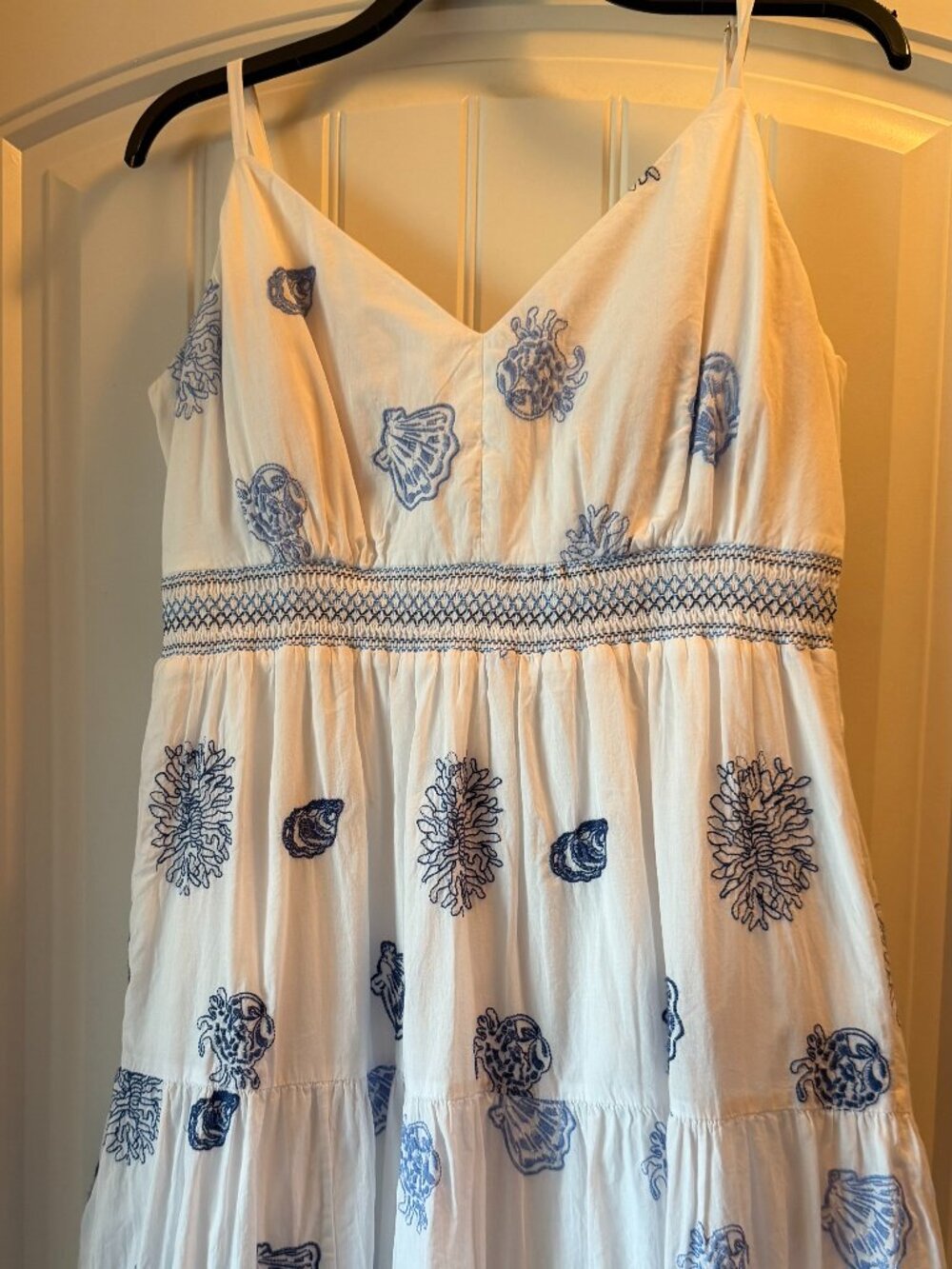 Lilly Pulitzer Zanna Dress - Size 12 - White with Blue Shells - New Condition